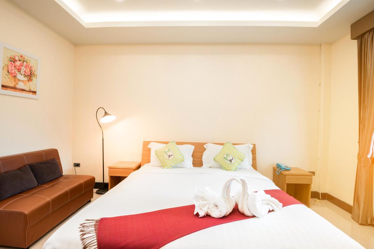 Au Place Hotel Löj Kültér fotó