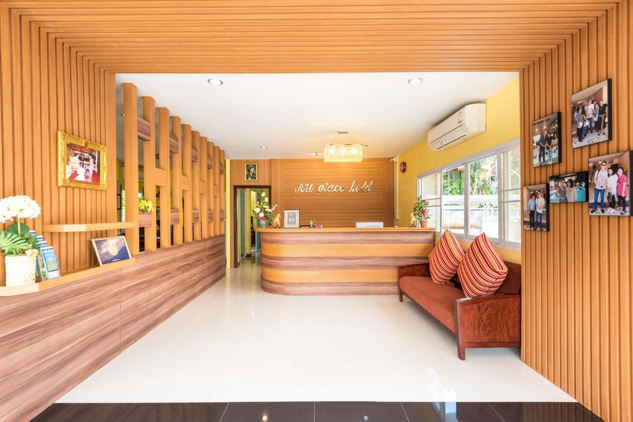 Au Place Hotel Löj Kültér fotó